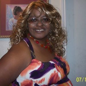 Meet your Posher, Joy